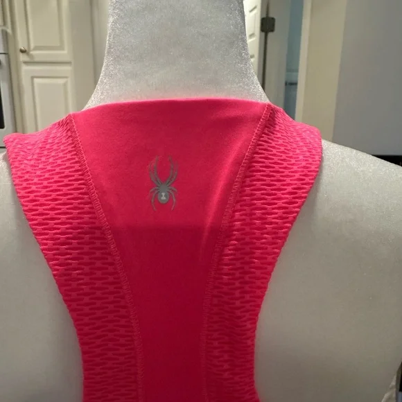 Spyder Women's Neon Pink/Coral Workout Top - Picture 3 of 10